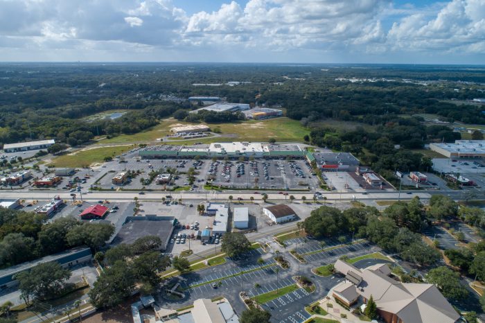 Aerials of Leesburg Shopping Center Veuwr Aerials 4 of 7 scaled