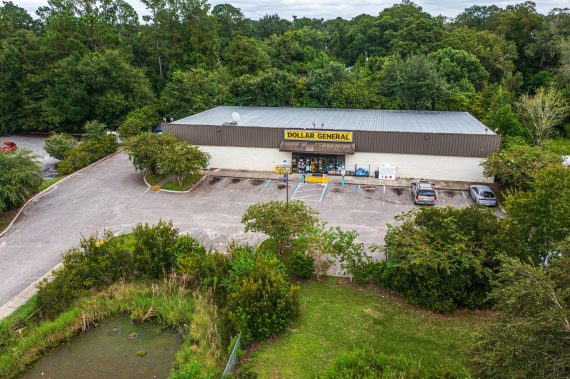 Dollar General Pictures (2 of 8)