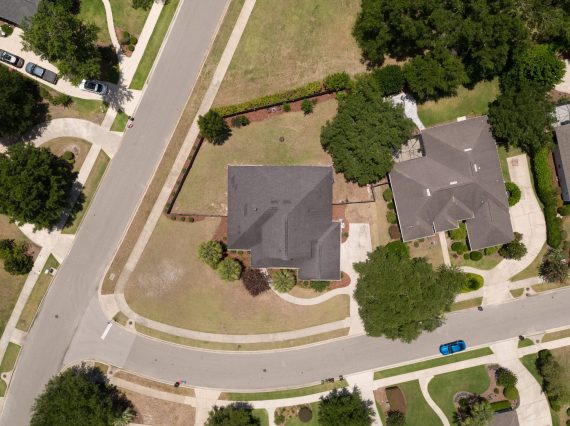 House in Turnberry Lake Community Gainesville FL Veuwr Aerials 1 1 scaled House in Turnberry Lake Community Gainesville FL Veuwr Aerials 1 1 scaled