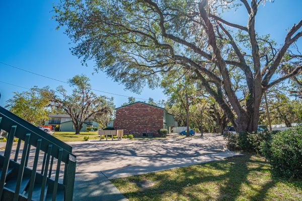 Pictures of Apartment Complex in Perry FL