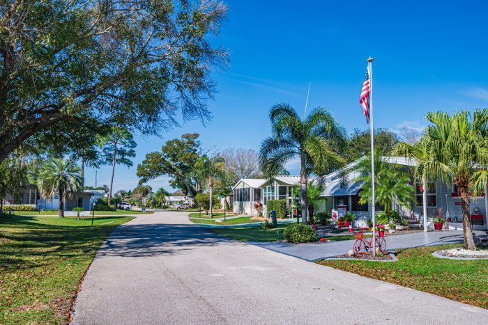 Pictures of Manufactured Home Park in Clay County FL (2 of 10)