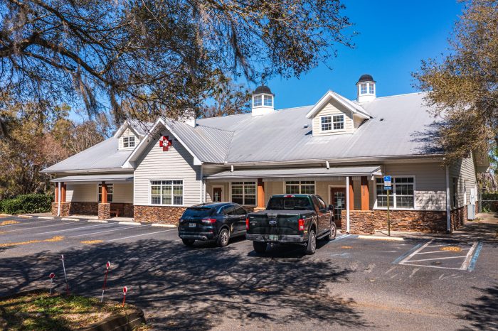 Vet Office in Alachua FL (6 of 8)